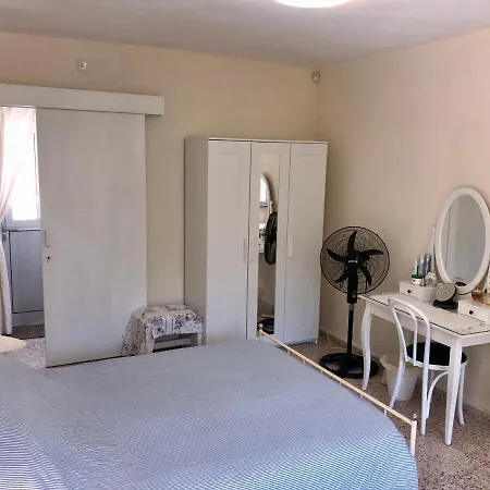 Kato Drys Bungalow House Dom wakacyjny